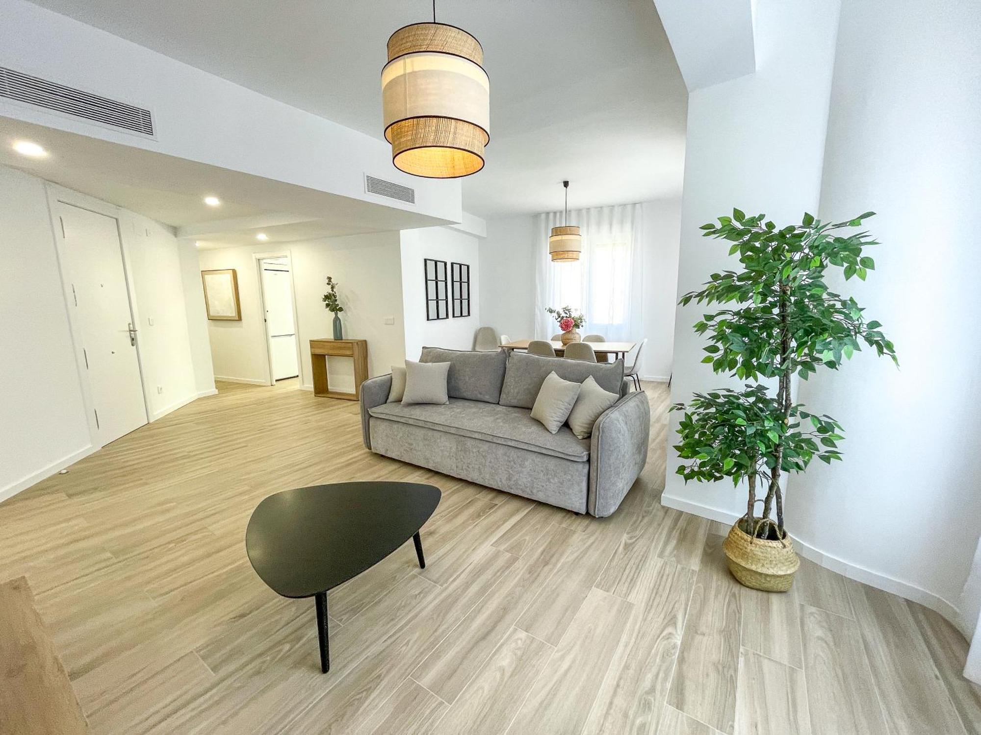 Appartement Gran Via 3000 *